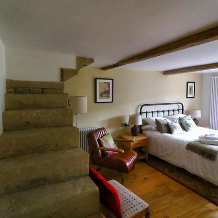 The Pickled Pheasant Bed & Breakfast Holmbridge Room photo